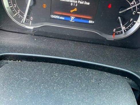 Used 2017 Honda Pilot EX image 12