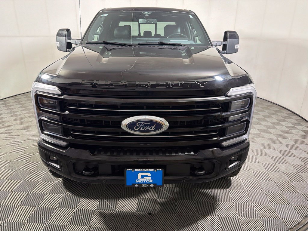 Used 2025 Ford F250 Platinum w/ Tremor Off-Road Package AWD/4WD image 3
