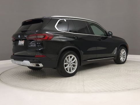 Used 2023 BMW X5 xDrive40i w/ Parking Assistance Package AWD/4WD image 7