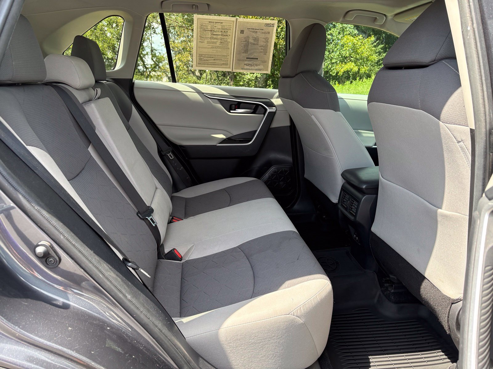 Used 2021 Toyota RAV4 XLE w/ Convenience Package AWD/4WD image 30