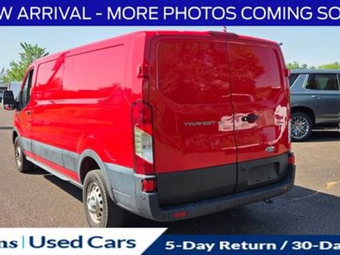 Used 2023 Ford Transit 150 Low Roof RWD image 6