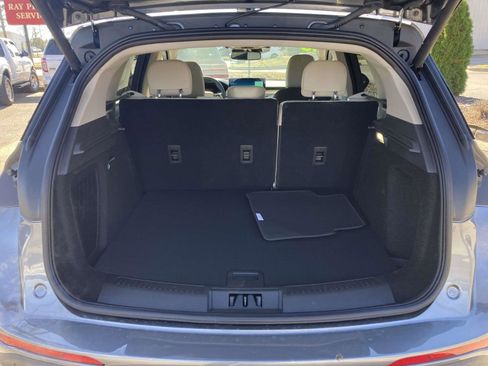 New 2026 Lincoln Corsair Premiere image 15