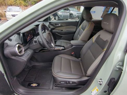 New 2026 Chevrolet Trax ACTIV w/ Sunroof Package image 22