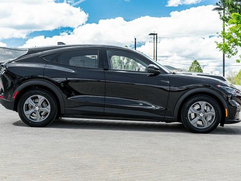 Used 2022 Ford Mustang Mach-E Select image 5