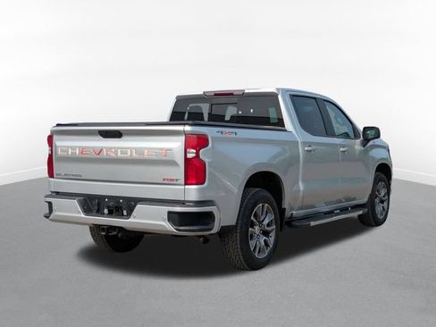 Used 2021 Chevrolet Silverado 1500 RST w/ Convenience Package II AWD/4WD image 3