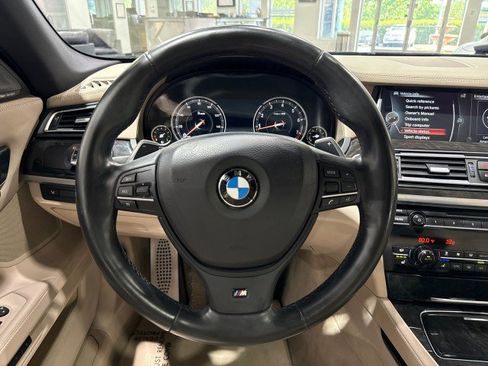 Used 2014 BMW 750i RWD image 71