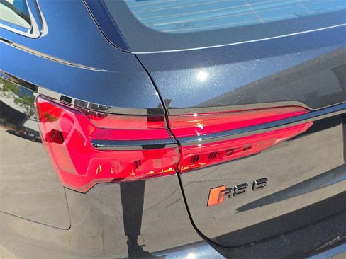 New 2026 Audi RS 6 performance image 34