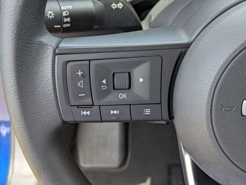 Used 2025 Nissan Kicks S w/ Charging Package FWD image 18