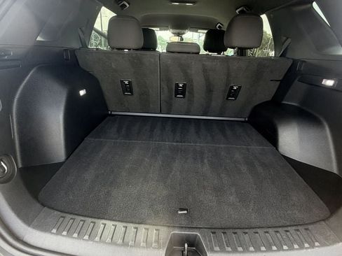 Used 2025 GMC Terrain Elevation FWD image 27