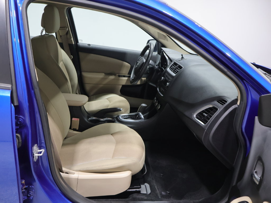 Used 2014 Dodge Avenger SE FWD image 20