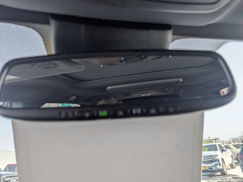 Used 2023 Toyota Sienna XSE image 24