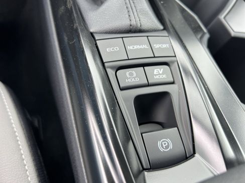 Used 2026 Toyota Camry SE w/ Multimedia Upgrade Package FWD image 36