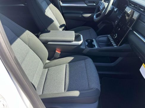 New 2026 GMC Terrain Elevation image 14