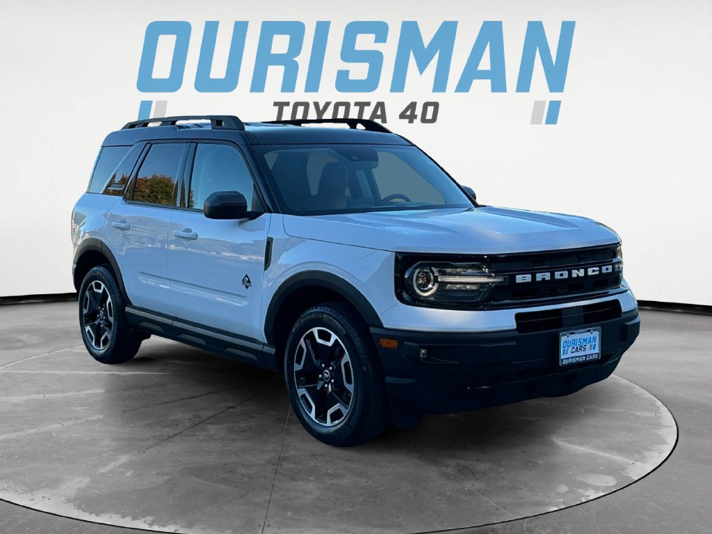 Used 2023 Ford Bronco Sport Outer Banks w/ Tech Package AWD/4WD image 1