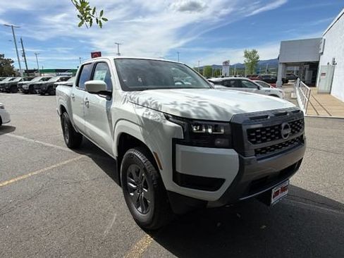 New 2026 Nissan Frontier SV w/ Tow Package AWD/4WD image 2