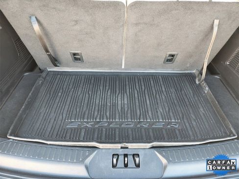 Used 2022 Ford Explorer XLT w/ Equipment Group 202A image 35