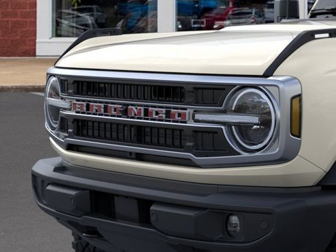 New 2026 Ford Bronco Outer Banks AWD/4WD image 19
