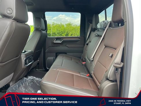 New 2026 GMC Sierra 3500 Denali w/ Denali Reserve Package AWD/4WD image 11