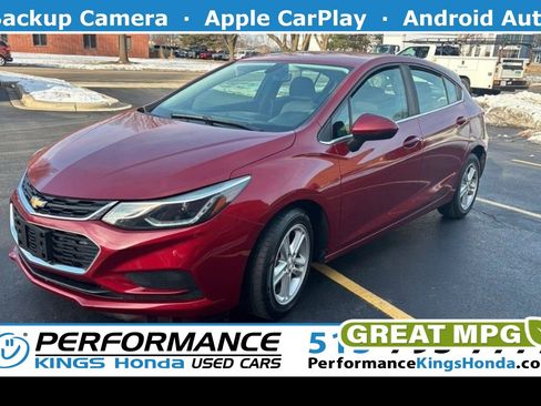 Used 2018 Chevrolet Cruze LT w/ Convenience Package image 1