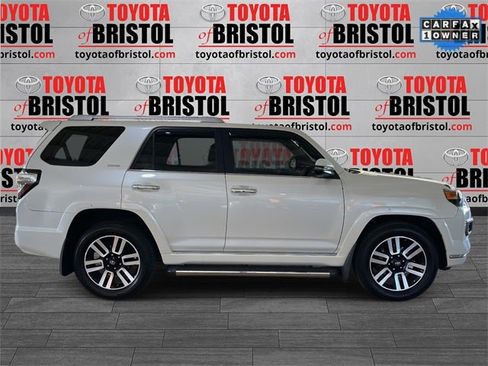 Used 2017 Toyota 4Runner Limited image 2