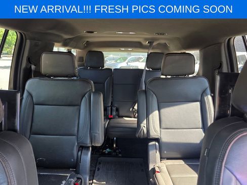 Used 2021 Chevrolet Suburban High Country AWD/4WD image 13