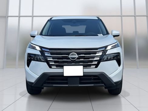 New 2026 Nissan Rogue SV image 6