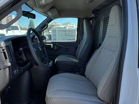 New 2024 Chevrolet Express 2500 Extended w/ Driver Convenience Package RWD image 26
