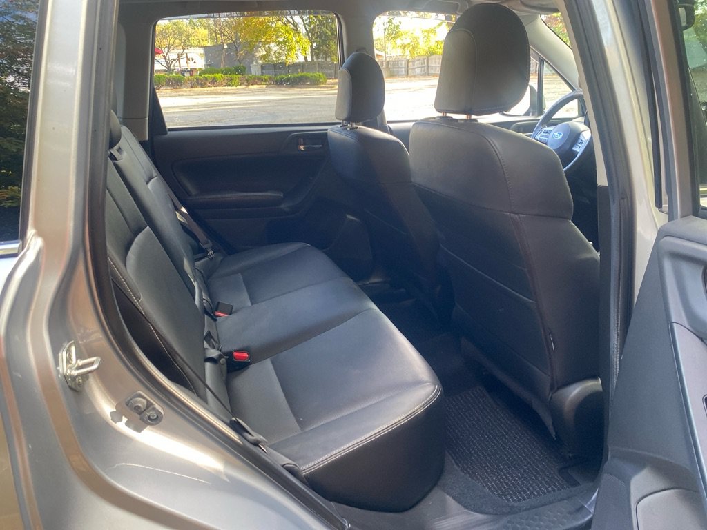 Used 2014 Subaru Forester 2.5i Limited AWD/4WD image 23