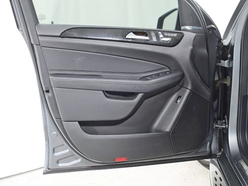 Used 2018 Mercedes-Benz GLE 350 4MATIC w/ Premium 2 Package image 35