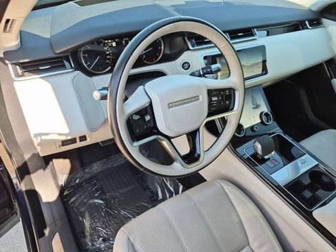 Used 2023 Land Rover Range Rover Velar R-Dynamic S AWD/4WD image 11