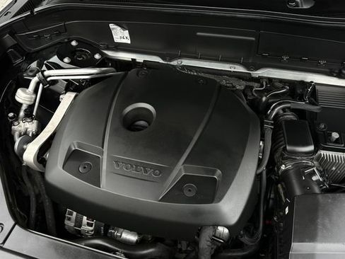 Used 2016 Volvo XC90 T6 R-Design w/ Protection Package Plus image 37