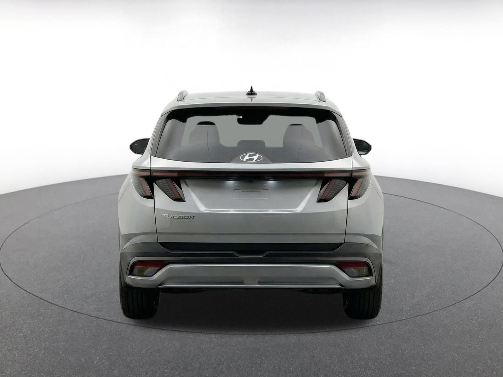 Used 2025 Hyundai Tucson SEL FWD image 7