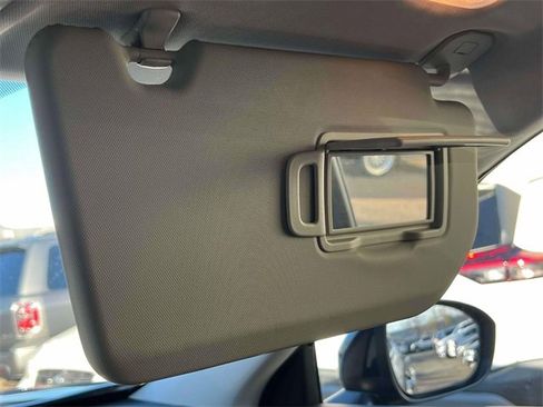 Used 2022 Mitsubishi Outlander SEL image 29