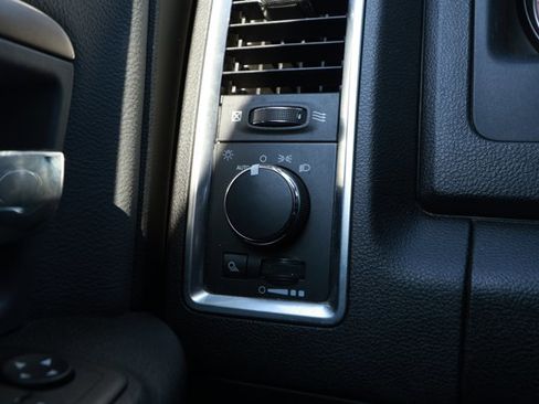 Used 2024 RAM 1500 Classic SLT image 15