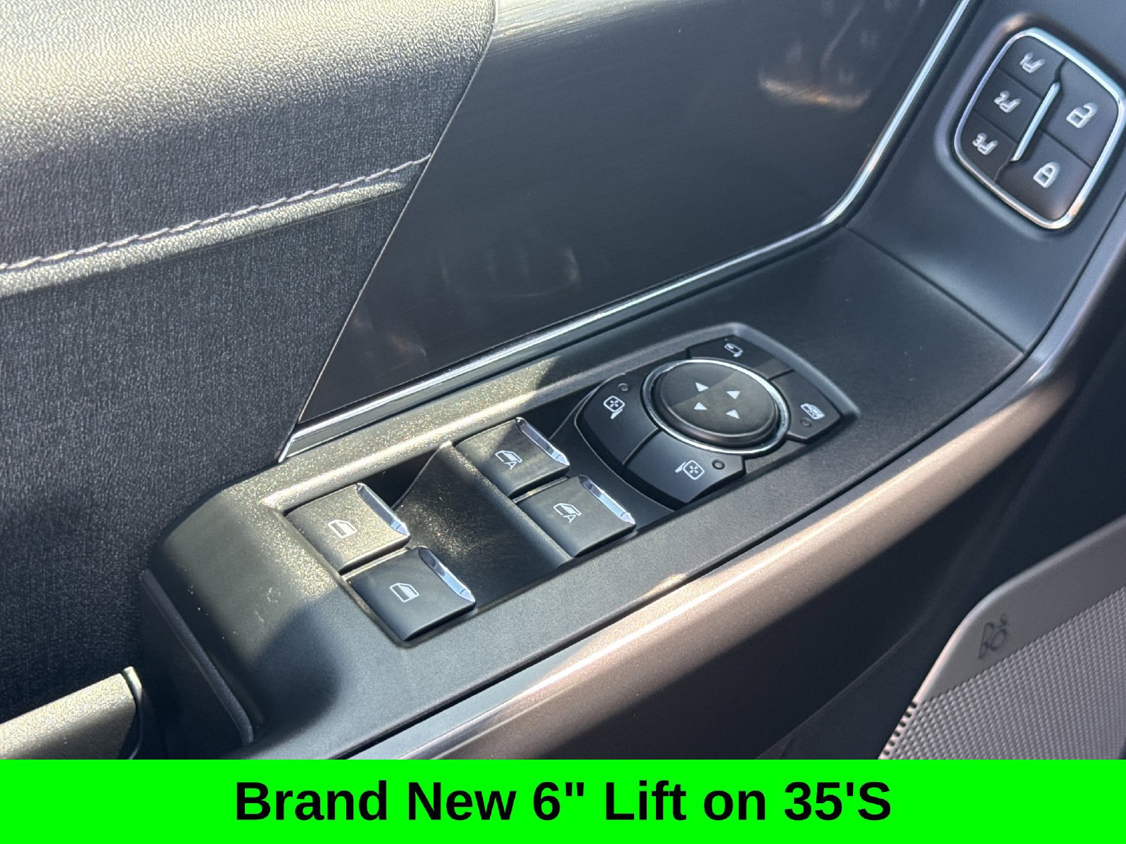 Used 2025 Ford F150 Lariat w/ Equipment Group 501A Mid AWD/4WD image 22