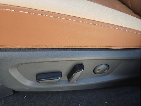 New 2026 Nissan Pathfinder Platinum AWD/4WD image 15