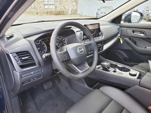 New 2026 Nissan Rogue SV image 21