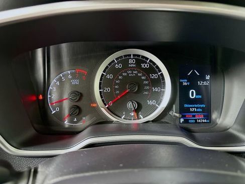 Used 2022 Toyota Corolla SE image 14