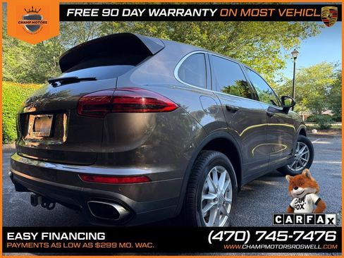 Used 2016 Porsche Cayenne AWD/4WD image 9