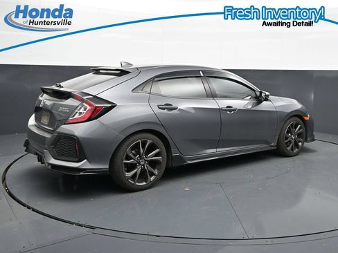 Used 2018 Honda Civic Sport Touring image 10