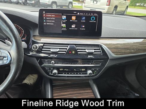 Used 2021 BMW 530i xDrive w/ Premium Package AWD/4WD image 10