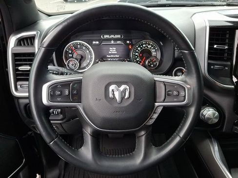 Used 2022 RAM 1500 Laramie AWD/4WD image 15