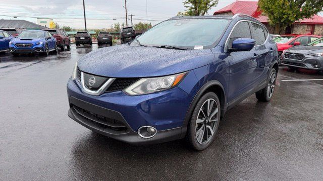 Used 2018 Nissan Rogue Sport SL w/ SL Premium Package FWD image 6