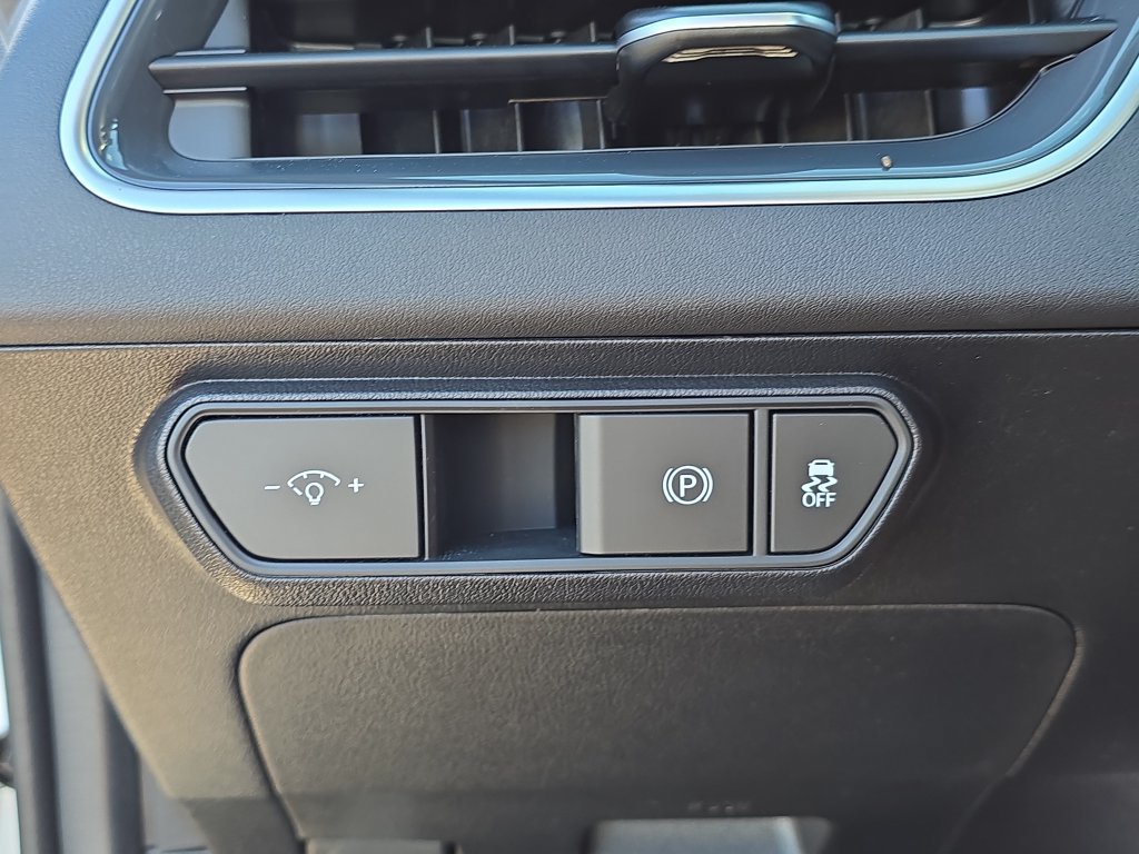 New 2026 Kia K4 GT-Line w/ GT-Line Premium Package FWD image 28