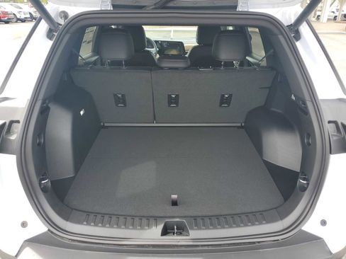 New 2026 Chevrolet Equinox ACTIV FWD image 5