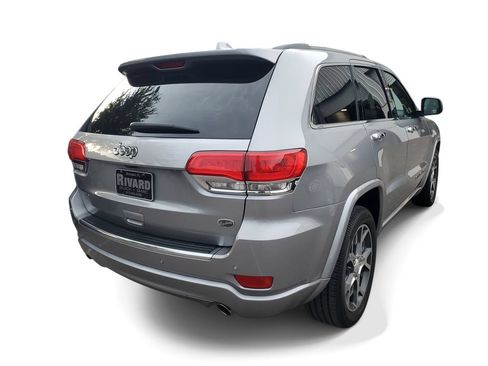 Used 2019 Jeep Grand Cherokee Overland RWD image 4
