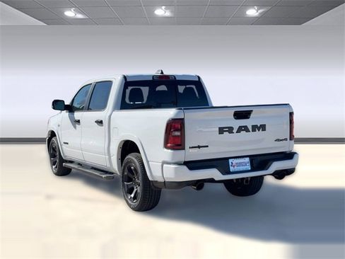 New 2026 RAM 1500 4x4 Crew Cab image 3