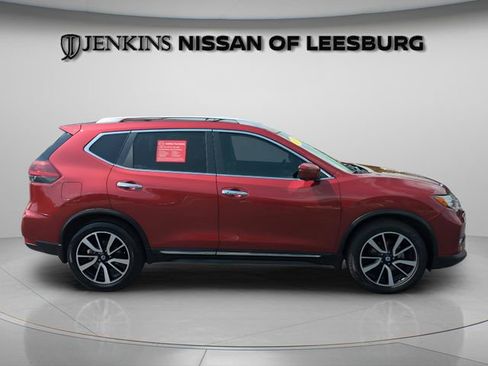 Certified 2020 Nissan Rogue SL w/ Premium Package FWD image 3