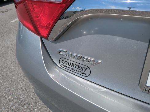 Used 2015 Toyota Camry LE FWD image 23