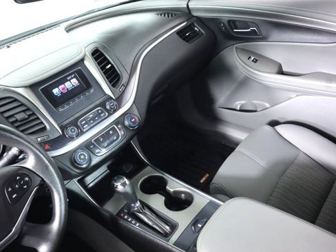 Used 2017 Chevrolet Impala LS w/ Protection Package image 27